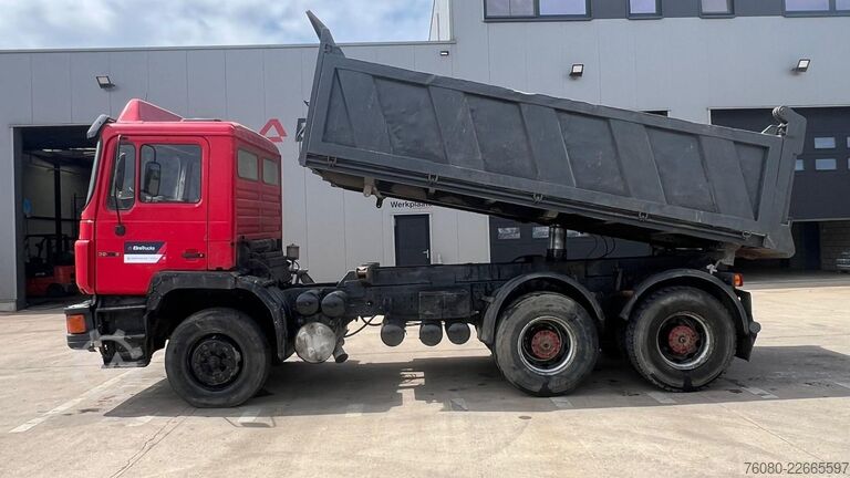 3-Seiten-Kipper MAN 32.372 (13T AXLES / LAMES / GRAND PONT / BIG AX...