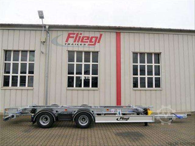 Zamenljiva šasija Fliegl TWP 180 Jumbo Z mit Staplerhalterung
