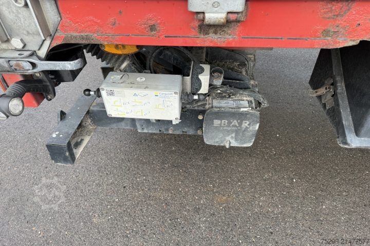 Open oplegger met zeil Schwarzmüller SPA2/E Brücke mit Verdeck / Swiss-Vehicle