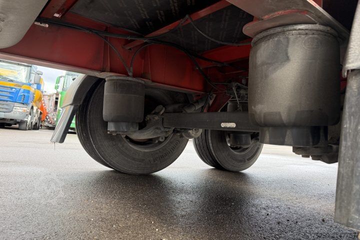 Open oplegger met zeil Schwarzmüller SPA2/E Brücke mit Verdeck / Swiss-Vehicle