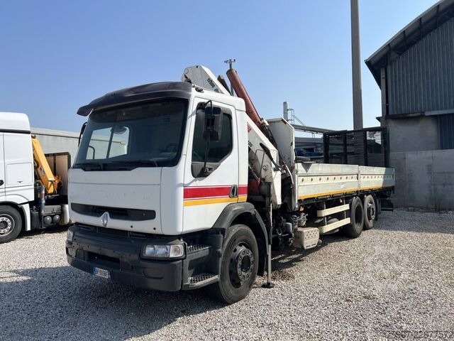 Caminhão com carroceria fixa, rampa e guindaste Renault Premium 300