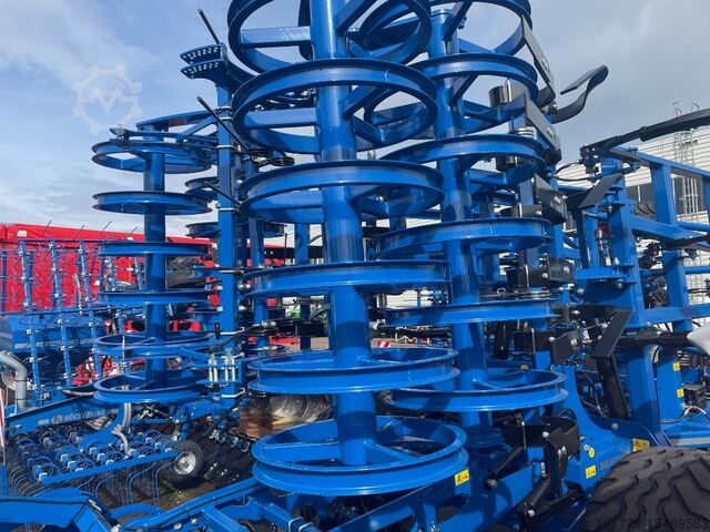 Cultivator Köckerling Vector 570