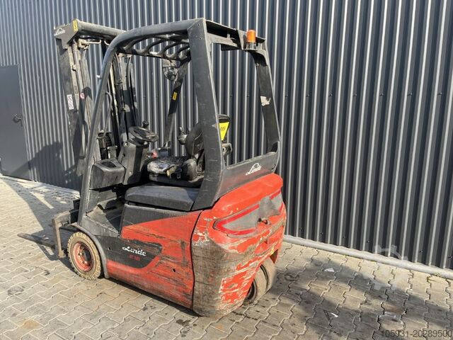 Stivuitor electric cu 3 roți Linde E16C