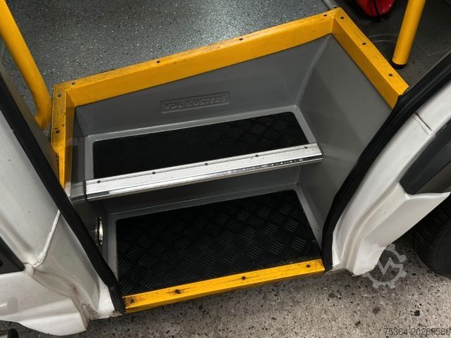 Minibus VOLKSWAGEN Crafter 2.0 Tdi Maxi L3 9 Sitze Engine Broken