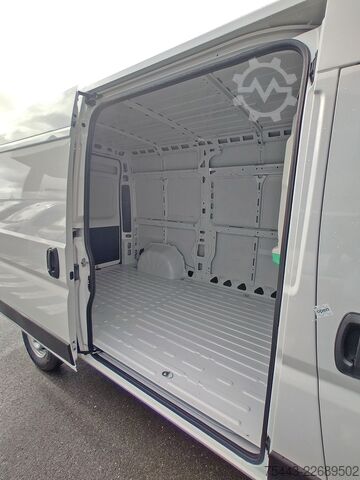 Station wagon con tetto alto Fiat Ducato F5247 L2H2 3,5T Diesel 140pk Automaat