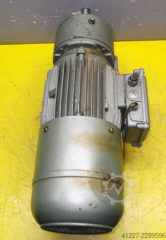 Tandwielmotor 0,55 kW 121 tpm Nord SK20-90L/4 RST37
