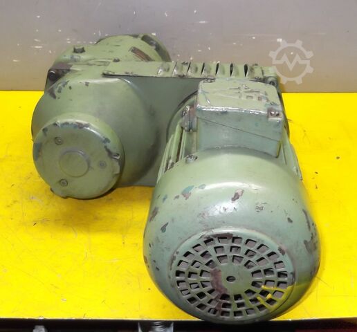 Moteur à engrenages réglable 0,55 kW 4,4-26 tr/min SEW-EURODRIVE RF53VD80N-6RK1