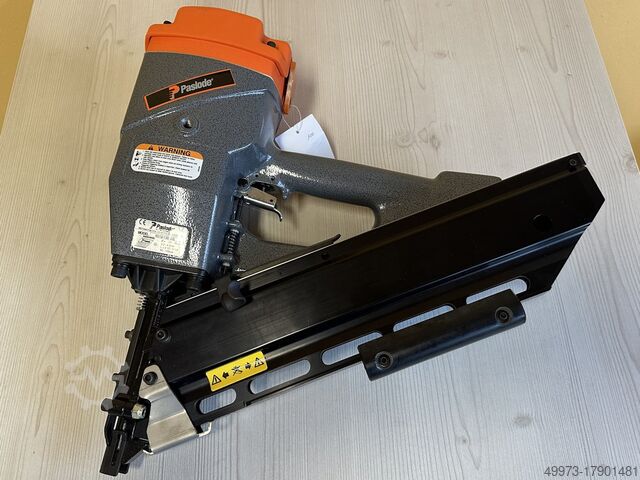 Gwoździarka pneumatyczna 34° Paslode 6512/130 SQ