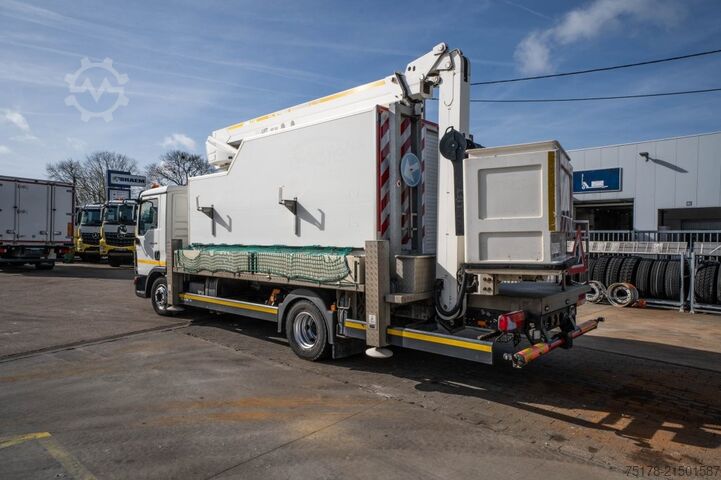 Zvedací plošina MAN TGL 12.220 BB - DANILIFT WDT 180S