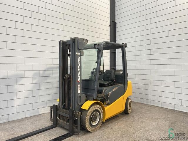 Wózek widłowy Jungheinrich TFG 425