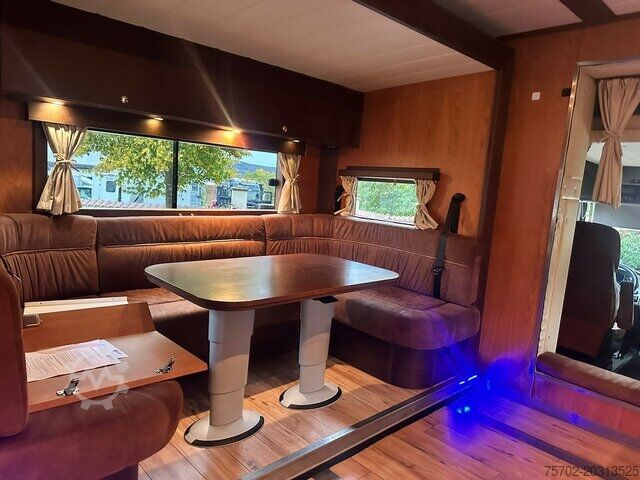 Camion per bestiame DAF XF 26510 5 Pferde Popout Mega Wohnung Womozul.