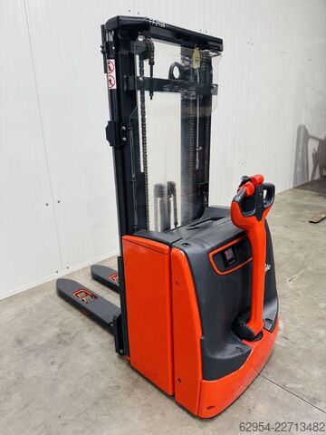 Empilhador manual Linde L 14 i Triplex