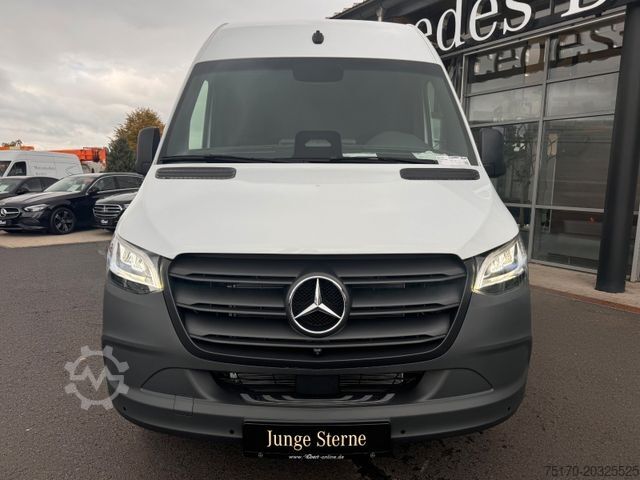 Dobozos furgon MERCEDES-BENZ Sprinter 319 CDI Extralang DISTRONIC Kamera LED