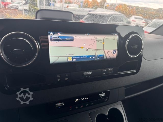 Dobozos furgon MERCEDES-BENZ Sprinter 319 CDI Extralang DISTRONIC Kamera LED