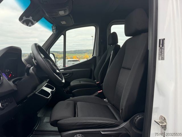 Pritschenwagen MERCEDES-BENZ Sprinter 215 CDI DoKa 9G Klima AHK SHZ
