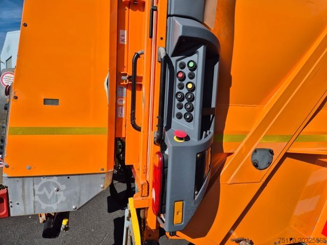 Vuilniswagen MERCEDES-BENZ Actros 2533 L Faun Variopress II524 V19 Zoeller