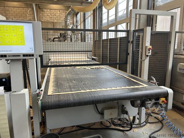 Centro de mecanizado CNC con almacenamiento de placas Holz-Her Dynestic 7532 10.5 automatic mit Store-Master 511