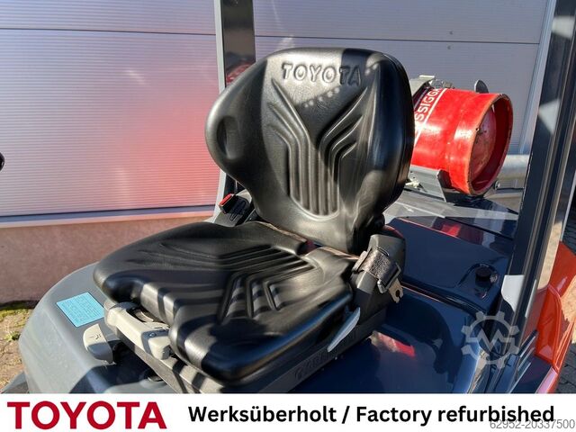 LPG Forklifts Toyota 02-8 FGF 25, Waage