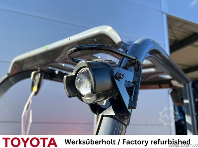 LPG Forklifts Toyota 02-8 FGF 25, Waage