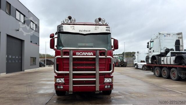 Chassis com cabina Scania 164 - 580 (MANUAL GEARBOX / LAMES / STEEL SUSPE...