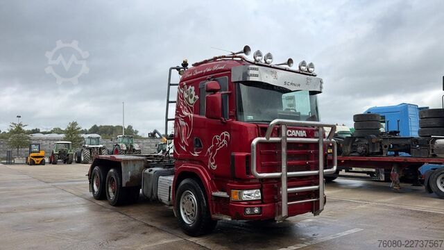Chassis com cabina Scania 164 - 580 (MANUAL GEARBOX / LAMES / STEEL SUSPE...
