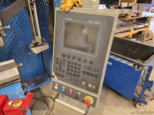 πρέσα κάμψης Knuth AHK F 41250