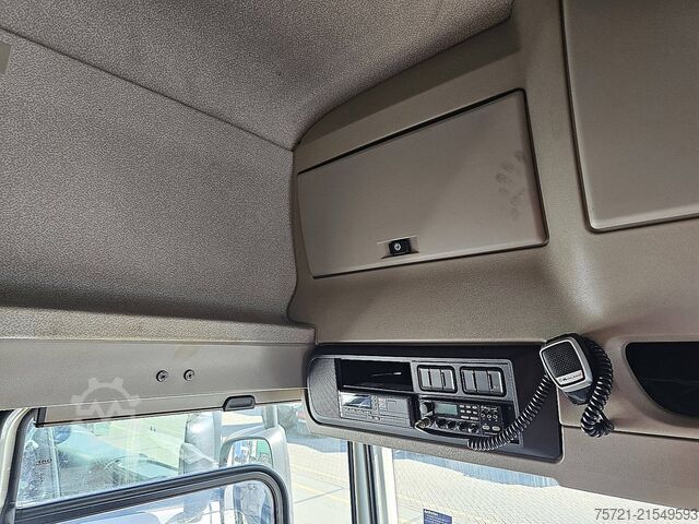 Standard-SZM DAF CF 400 SPACECAB ENGINE BROK