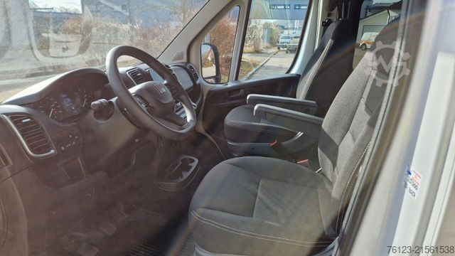 Minibus FIAT Fiat Ducato 9 Sitzer Systemboden Rolli Stock