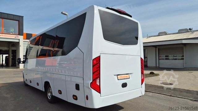 Minibus MERCEDES-BENZ Sprinter 519 29 SchlafsesselVorlauffahrzeug