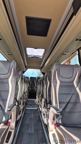 Minibus MERCEDES-BENZ Sprinter 519 29 SchlafsesselVorlauffahrzeug