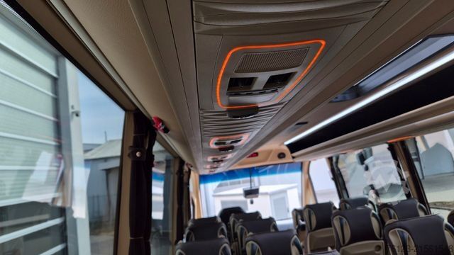 Minibus MERCEDES-BENZ Sprinter 519 29 SchlafsesselVorlauffahrzeug
