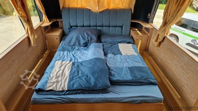 Campingvogn/autocamper Neoplan Starliner 2 XXL Wohnbus Setra