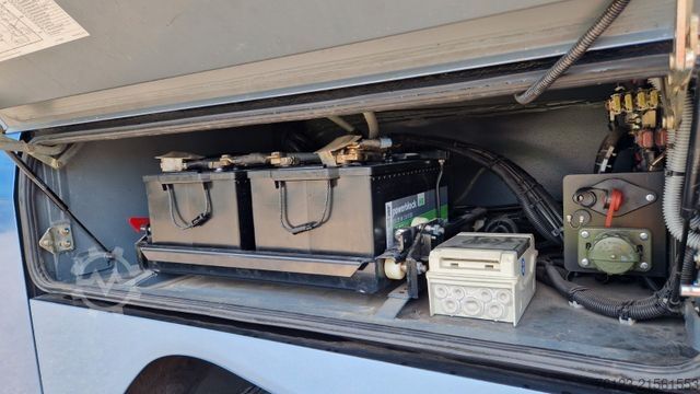 Campingvogn/autocamper Neoplan Starliner 2 XXL Wohnbus Setra