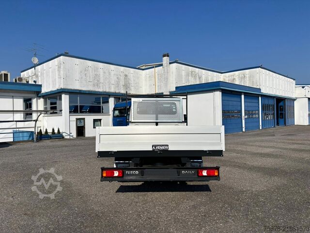 Furgon skrzyniowy IVECO Daily 35