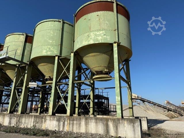 Silo de armazenamento 250 t Sonstige Lagersilo 250t