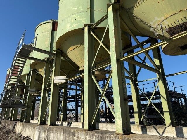 Silo de armazenamento 250 t Sonstige Lagersilo 250t