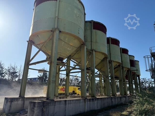 Silo de armazenamento 250 t Sonstige Lagersilo 250t