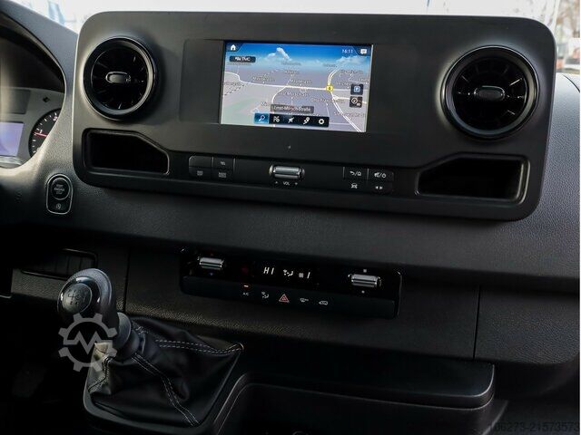 Bestelwagen Mercedes-Benz Sprinter 215CDI Pritsche,3.259mmRadstand,MBUX