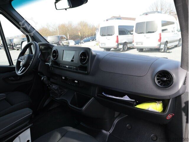 Bestelwagen Mercedes-Benz Sprinter 317 CDI Kombi,Rollstuhllift,8Sitze