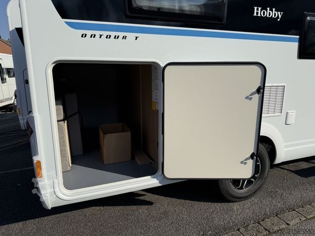 Polointegrovaný obytný vůz HOBBY ONTOUR T 710 GE 8-Gang Automatik 3.650 kg z.GG
