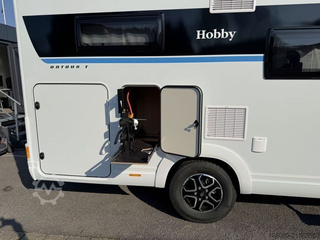 Polointegrovaný obytný vůz HOBBY ONTOUR T 710 GE 8-Gang Automatik 3.650 kg z.GG