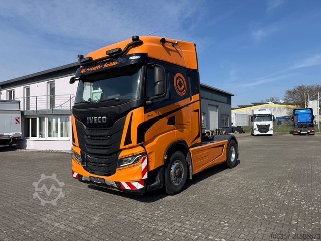 Standardní tahač IVECO STRALIS X-WAY AS440X57T/P 4x4 HI TRACTION