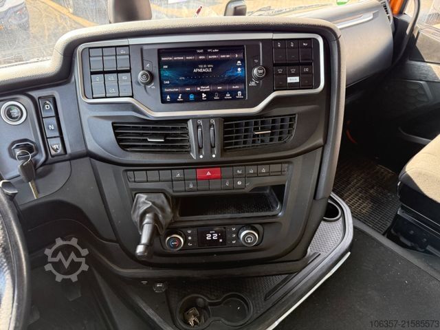 Standardní tahač IVECO STRALIS X-WAY AS440X57T/P 4x4 HI TRACTION