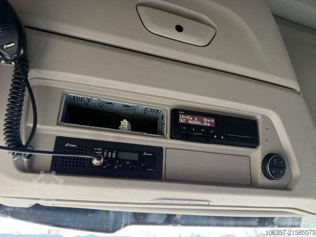 Standardní tahač IVECO STRALIS X-WAY AS440X57T/P 4x4 HI TRACTION