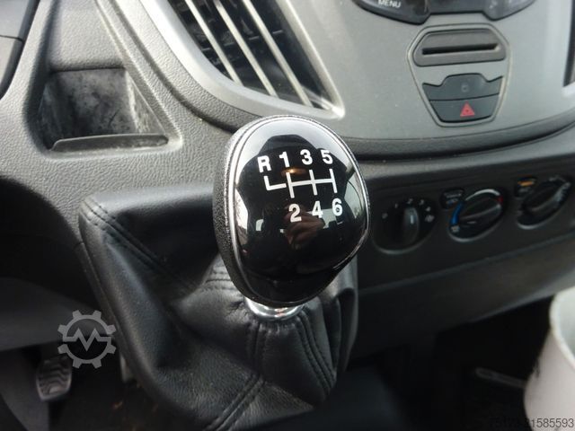 Car carrier van FORD Transit 350 L4 Autotransporter 130PS Winde