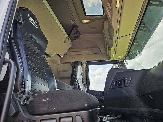 Standaard trekker IVECO S-WAY AS440S46