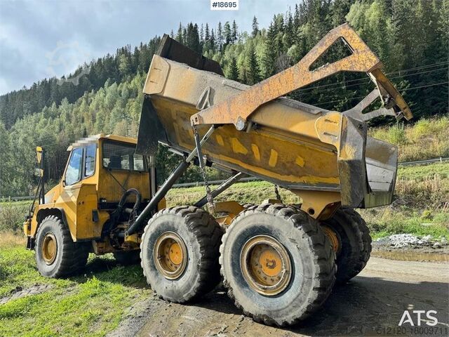 Dumpbil Moxy MT26 6x6 Dumper. Delivered Certified.