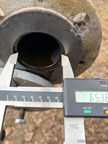 Vertical pump ALLWEILER NLT 50-200 11.6 kW 75 m³/h 48 m 2014 Pompa pionowa ALLWEILER NLT 50-200 11,6 kW 75 m³/h 48 m 2014 Pompa pionowa ALLWEILER NLT 50-200 11,6 kW 75 m³/h 48 m 2014