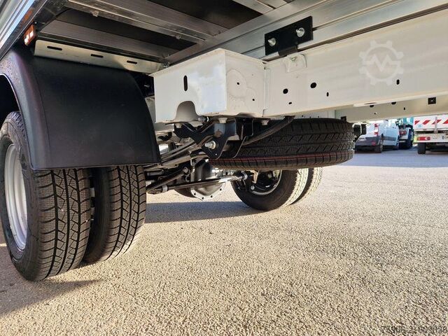 Customized vans / tailored solutions Renault Master