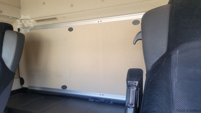 Standard truck tractor Mercedes-Benz 1845 Big Space Retarder Silo Kompressor